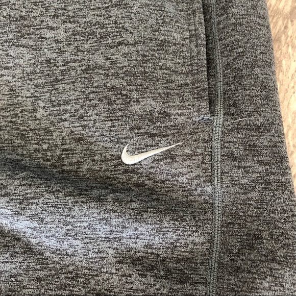 Nike Fleece Lined Lounge Pants with Elastic Waist - Gray - Picture 6 of 10